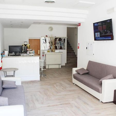 Hotel Luna Rimini Exteriér fotografie